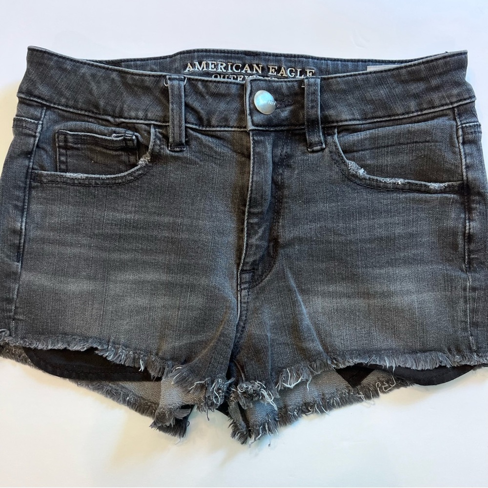 American Eagle Denim High Rise Jean Shorts Size 4